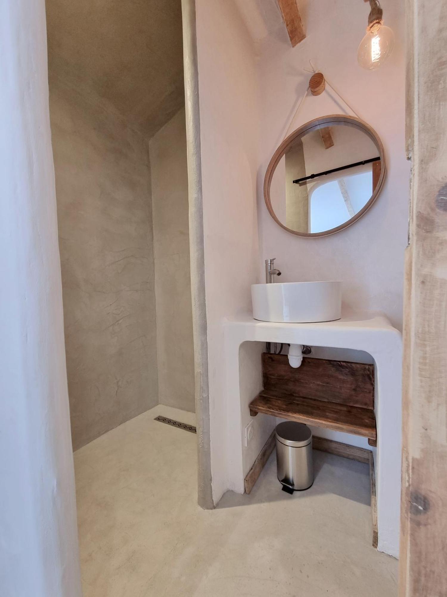 Apartment Xenonas Avec Petite Piscine